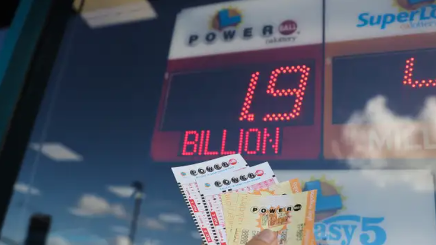 Độc đắc Powerball 2,04 tỉ USD đã có chủ nhân tại California ảnh 1