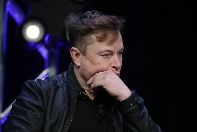 Tỷ phú Elon Musk cảnh báo Twitter có nguy cơ phá sản - 1