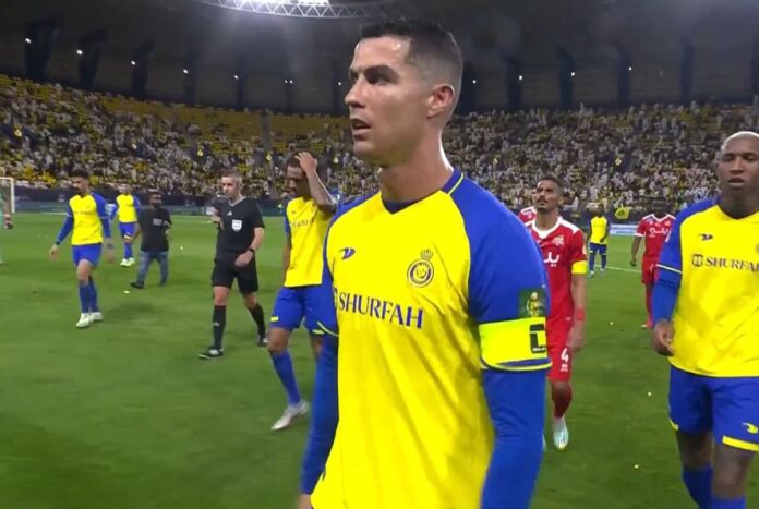 6 lần dứt điểm không thành, Ronaldo bị loại cùng với Al Nassr