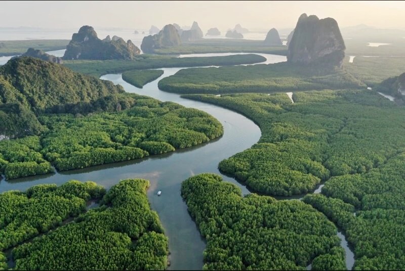 Chiêm ngưỡng những dòng sông đẹp nhất thế giới - Ảnh 3