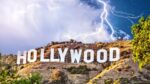 Biên kịch Hollywood tuyên bố đình công đòi quyền lợi