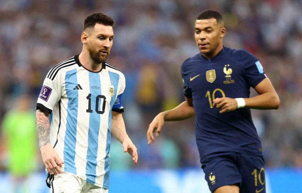 Messi nói với Mbappe | Tân Thế Kỷ