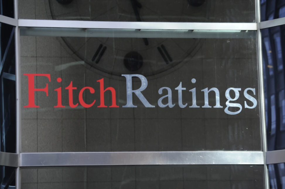 Fitch Ratings hạ xếp hạng tín dụng của chính phủ Hoa Kỳ