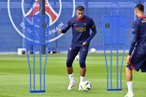 Mbappe quyền lực của một tài năng| tân Thế Kỷ