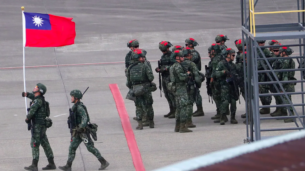 Ông Biden phê duyệt gói viện trợ quân sự mới cho Đài Loan