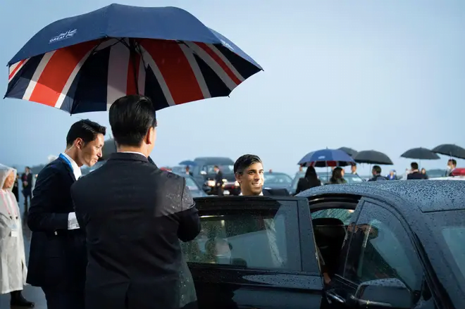 Trung Quốc theo dõi thủ tướng Anh bằng thiết bị giấu trong xe ô tô