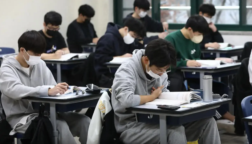 Sự khủng khiếp của Kỳ thi đại học Hàn Quốc | TTK NEWS