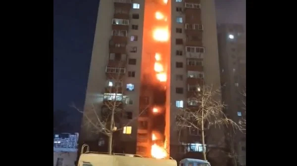 Hoả hoạn bùng phát tại chung cư cao 24 tầng ở Liêu Ninh, Trung Quốc