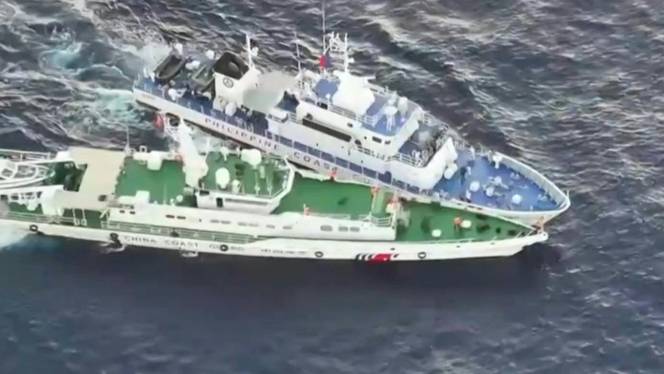 Tàu Philippines và tàu Trung Quốc đụng độ và xảy ra thương vong ở Biển Đông| TTK NEWS| Tân Thế Kỷ