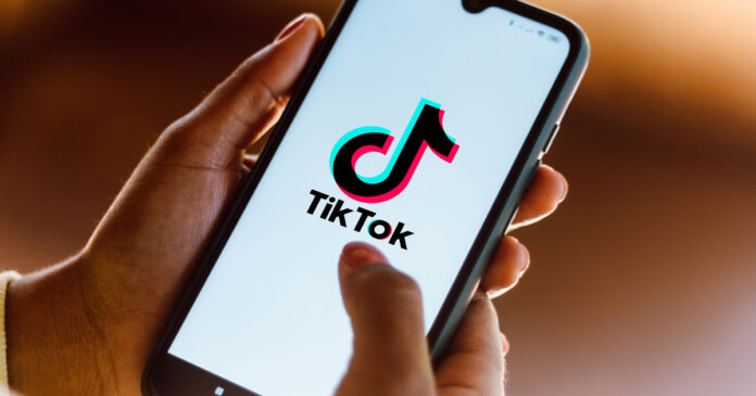 Mỹ sẽ thông qua lệnh cấm TikTok tối nay| Tân Thế Kỷ| TTK News