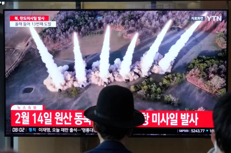 Triều Tiên phóng tên lửa đạn đạo tầm trung| Tân Thế Kỷ| TTK NEWS