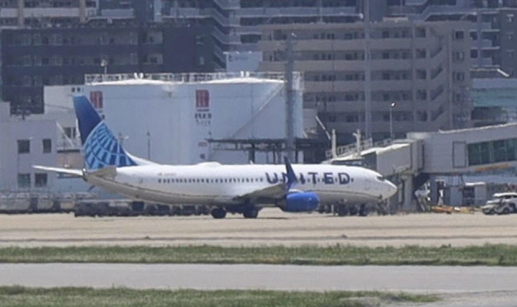 Boeing lại gặp sự cố ở Nhật Bản, phi công hạ cánh khẩn cấp vì lỗi cánh tà