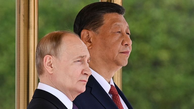 Mỹ: Trung Quốc không thể chọn cả Nga và phương Tây | Tân Thế Kỷ