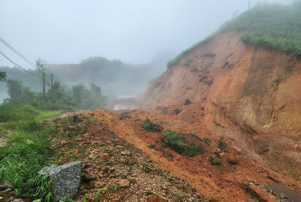 nguoi dan ha giang lan thu ba chay lu 3