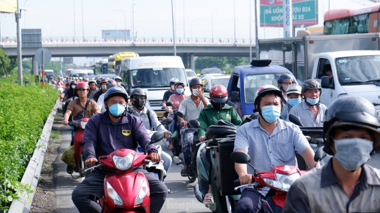 tp hcm ngay dau ky nghi 2 9 nha ga ben xe dong duc san bay thong thoang bat ngo 2