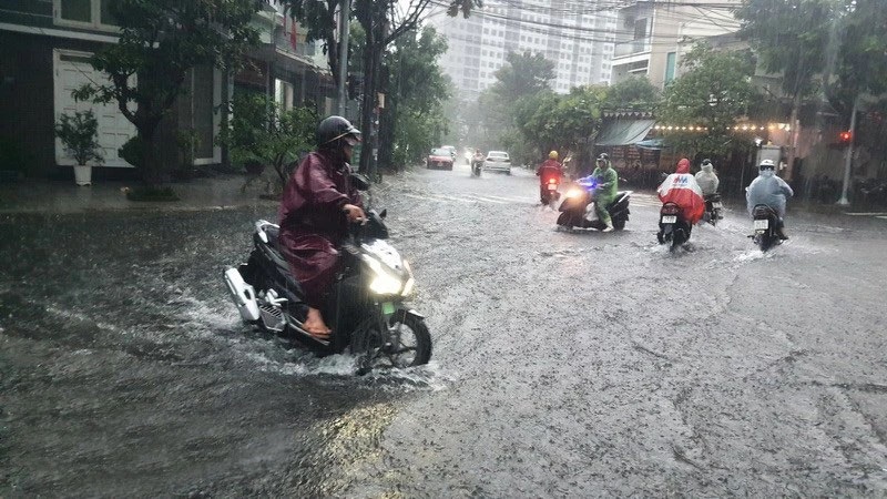 du bao huong di cua ap thap nhiet doi manh len thanh bao so 4