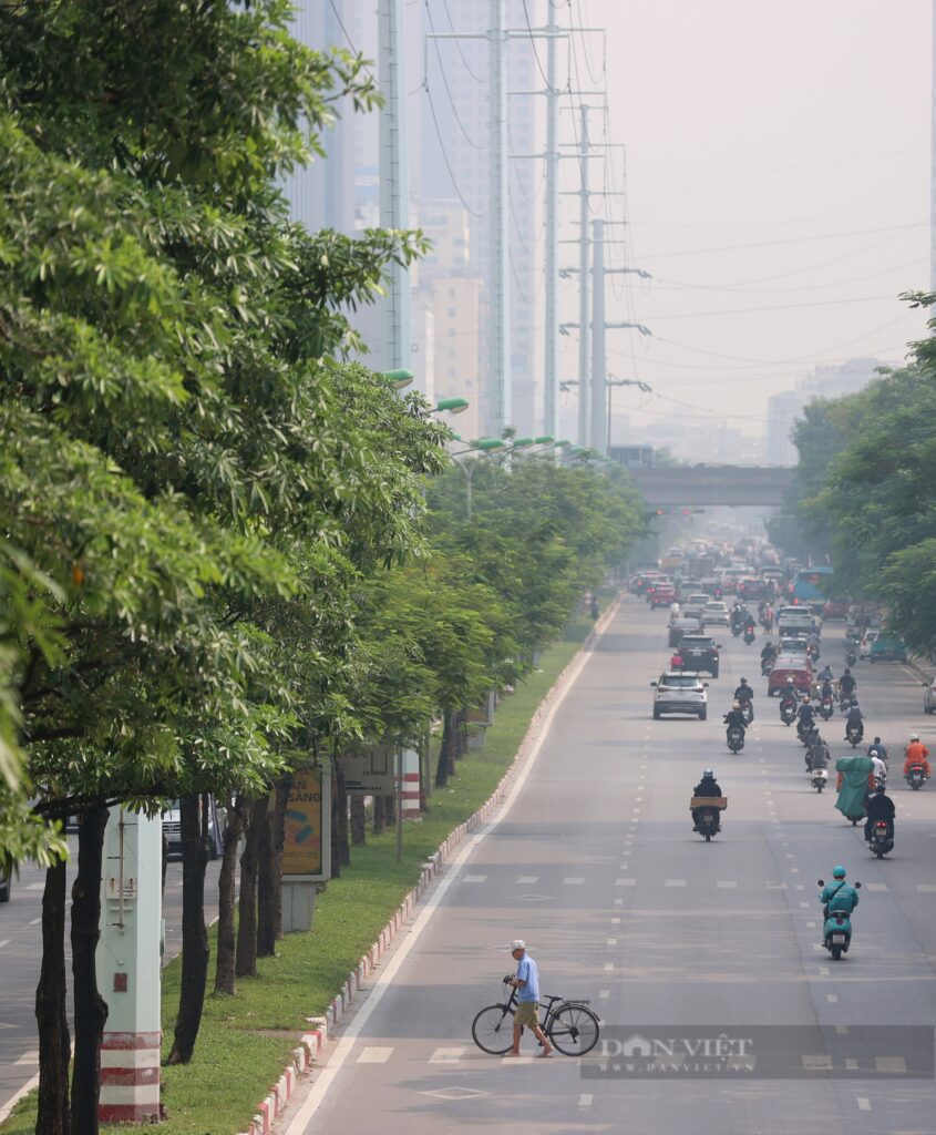 ha noi lai chim trong lan suong mu day dac bui min cao gap 139 lan theo khuyen cao 8