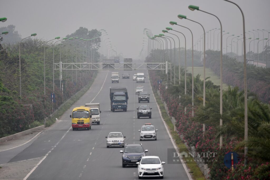 ha noi lai chim trong lan suong mu day dac bui min cao gap 139 lan theo khuyen cao 9