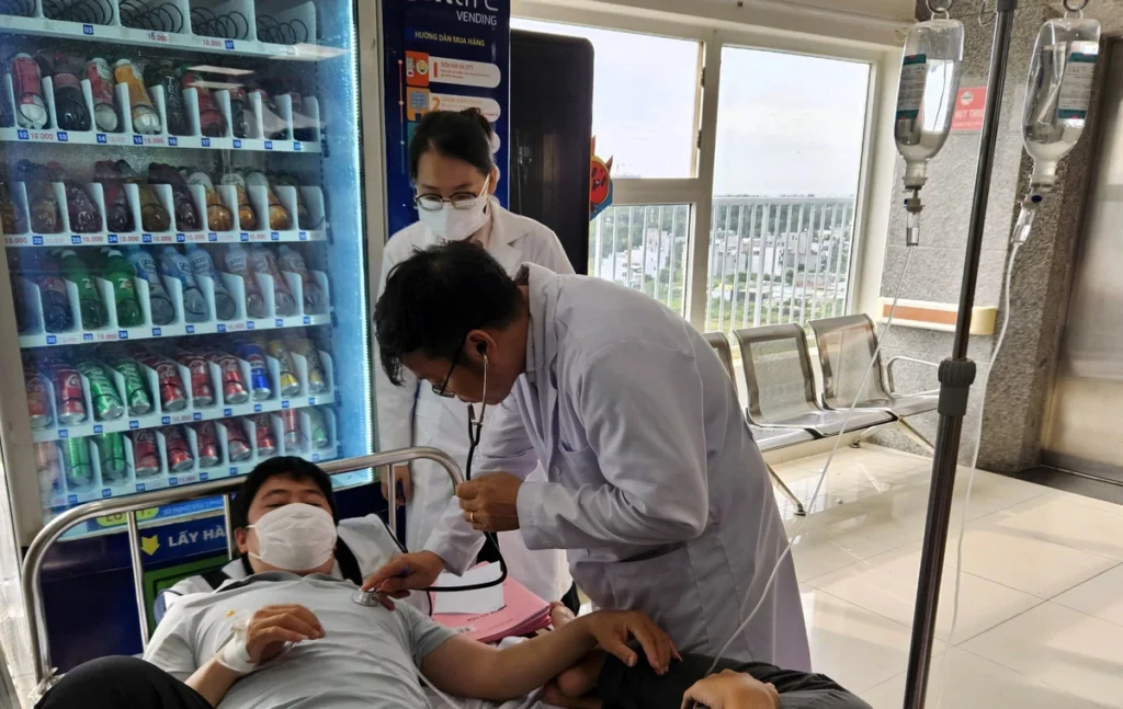 vu 310 nguoi ngo doc nghi do an banh mi o vung tau 1 nguoi da tu vong 3