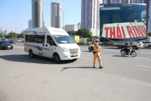 Lái xe liên tục quá 4 giờ