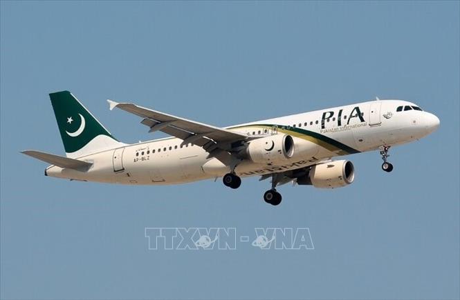 Ấn Độ đóng cửa không phận đối với toàn bộ máy bay đăng ký tại Pakistan