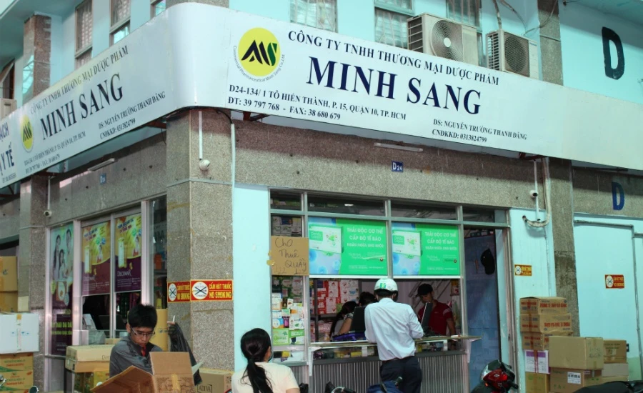 Loạt công ty mỹ phẩm, nhà thuốc tại TPHCM bị xử phạt, buộc tiêu hủy, thu hồi nhiều sản phẩm