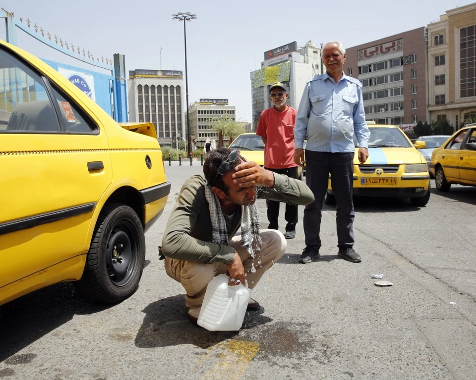 Nắng nóng kỷ lục hơn 50°C, Iran đối mặt khủng hoảng nước nghiêm trọng