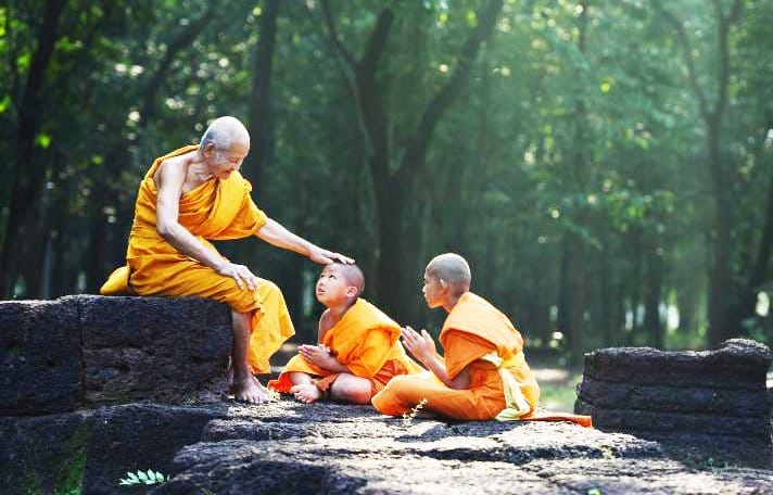 Chớ thấy việc thiện nhỏ mà không làm, chớ thấy việc ác nhỏ mà phạm