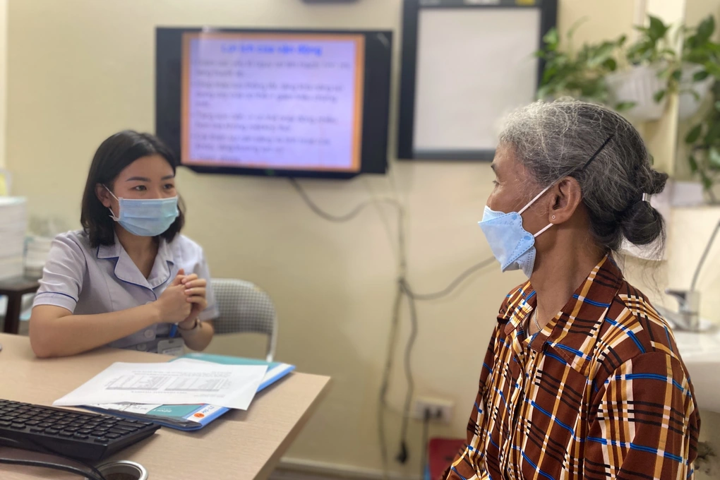 Từ ngày 1/10, tất cả các bệnh viện bắt buộc kê đơn thuốc điện tử