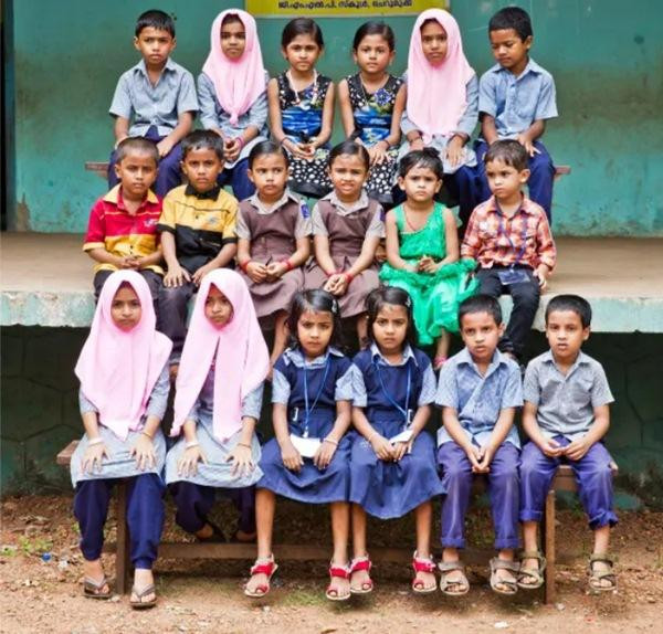 Ngôi làng bí ẩn nhất Ấn Độ mà giới khoa học "bó tay": Mỗi nhà có ít nhất một cặp sinh đôi!