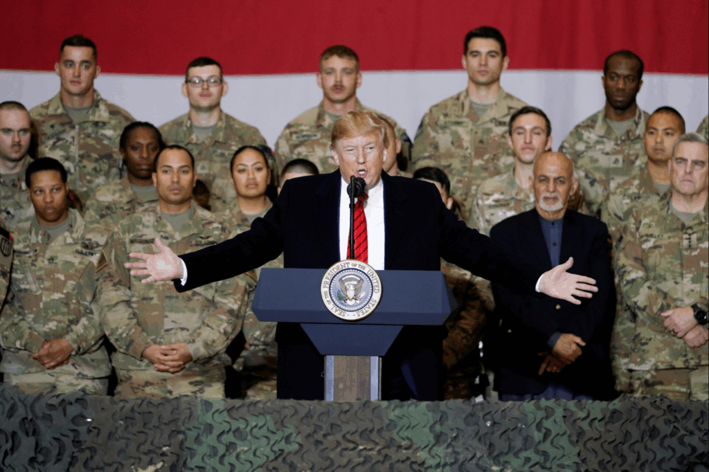 Tổng thống Trump chuẩn bị đổi tên "Bộ Quốc phòng" thành “Bộ Chiến tranh”