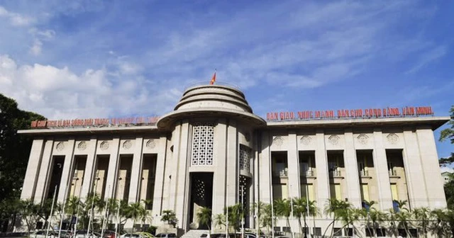 Ngân hàng Nhà nước tạm thời dừng bán vàng ra thị trường, mới kết thúc đợt thanh tra tất cả doanh nghiệp và ngân hàng kinh doanh vàng lớn