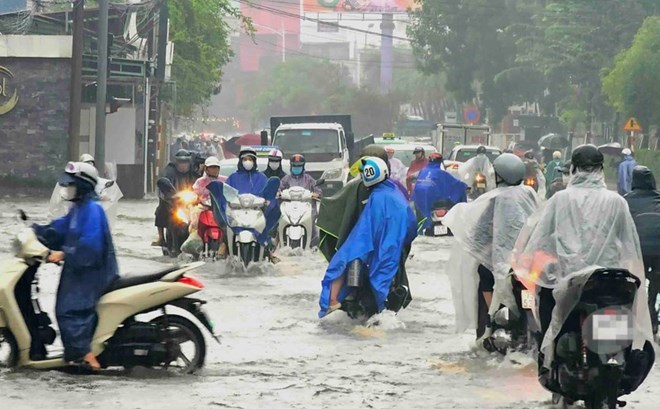 Chuyên gia cảnh báo miền Trung sắp hứng một đợt mưa lũ cực lớn