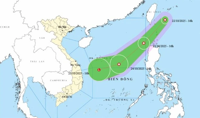 Bão Fengshen chưa vào bờ, Biển Đông lại sắp đón thêm áp thấp nhiệt đới