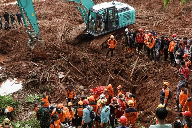 Lở đất ở Indonesia, nhiều người thiệt mạng