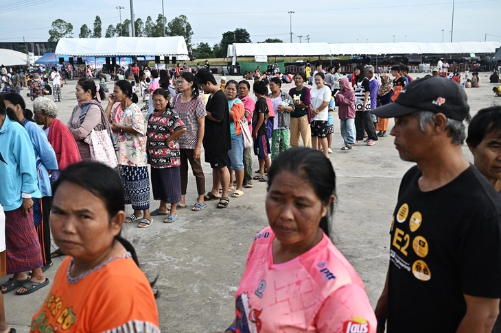 7.000 người Thái Lan không thể hồi hương sau khi Campuchia đóng toàn bộ cửa khẩu